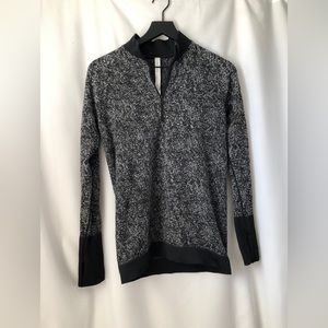 Lululemon Rest less half zip